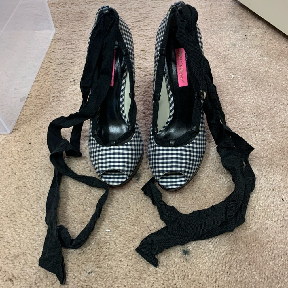 BETSEY JOHNSON